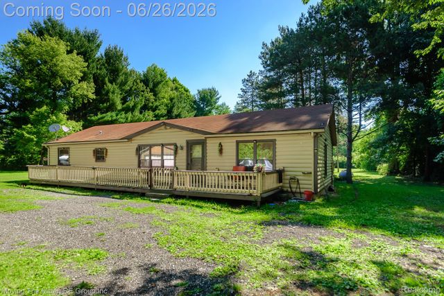1422 Ridge Road, Ypsilanti, MI 48198
