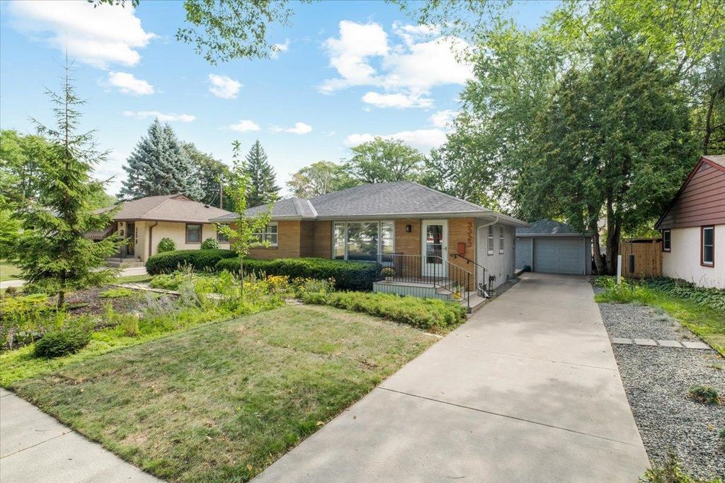 3323 Arthur Street NE, Minneapolis, MN 55418 — photo 2