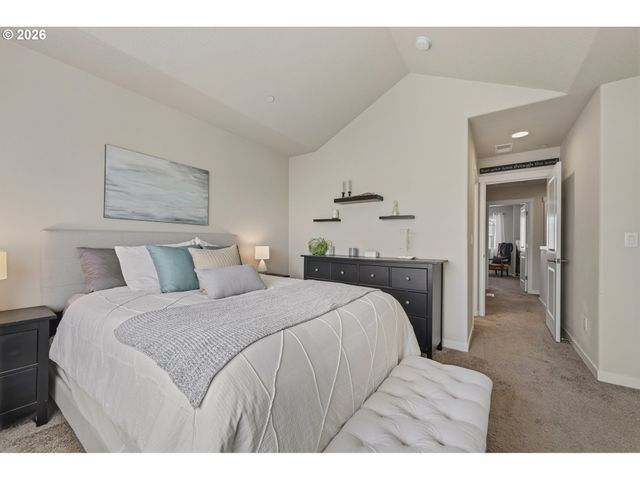28526 Sw PARIS Ave, Wilsonville, OR 97070