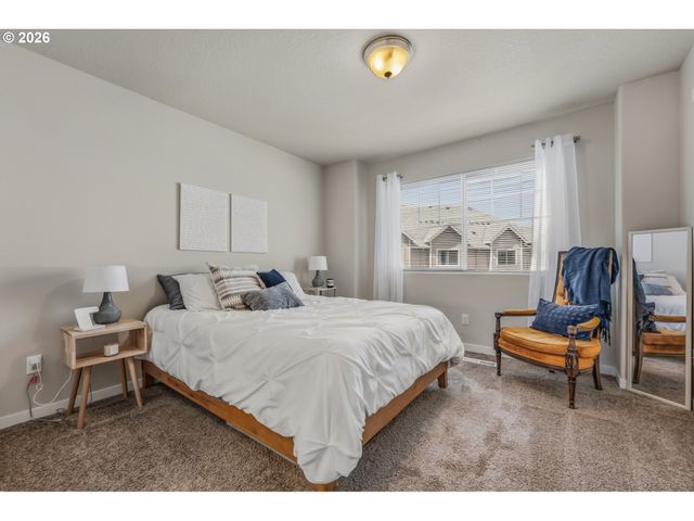 28526 Sw PARIS Ave, Wilsonville, OR 97070