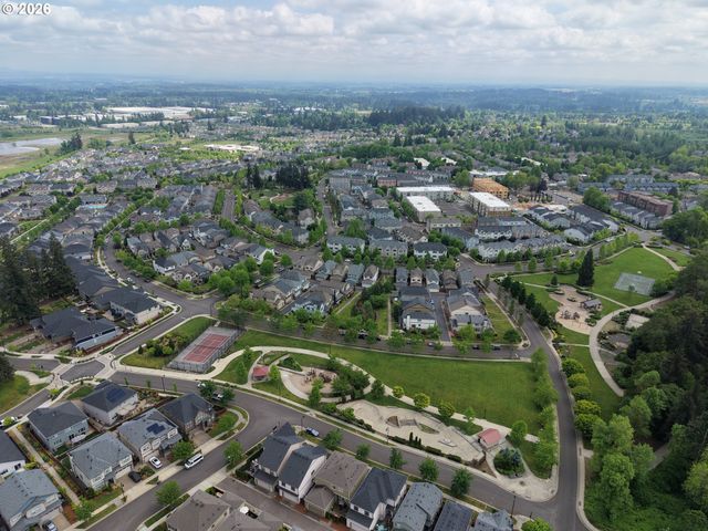28526 Sw PARIS Ave, Wilsonville, OR 97070