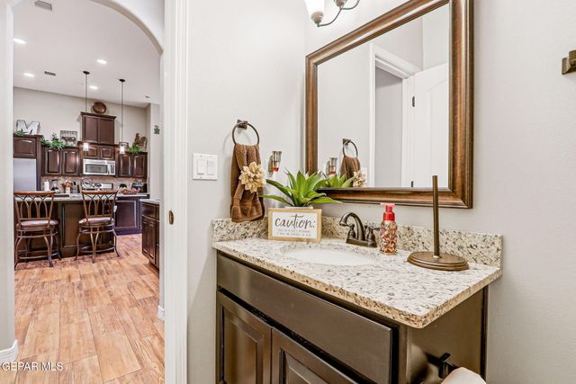 14704 LONG SHADOW Avenue, El Paso, TX 79938