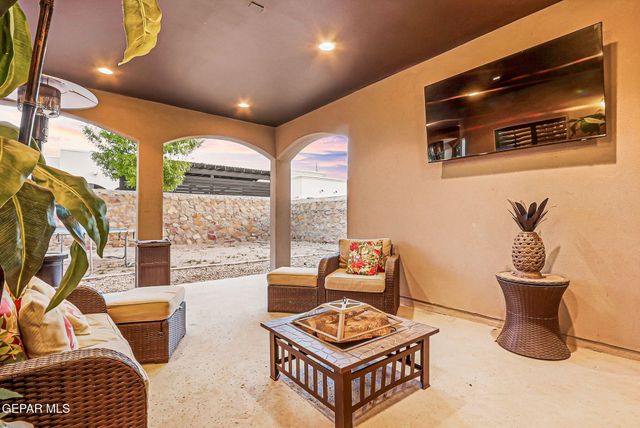 14704 LONG SHADOW Avenue, El Paso, TX 79938