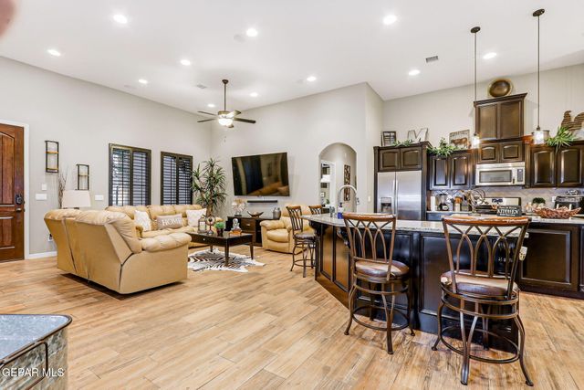 14704 LONG SHADOW Avenue, El Paso, TX 79938