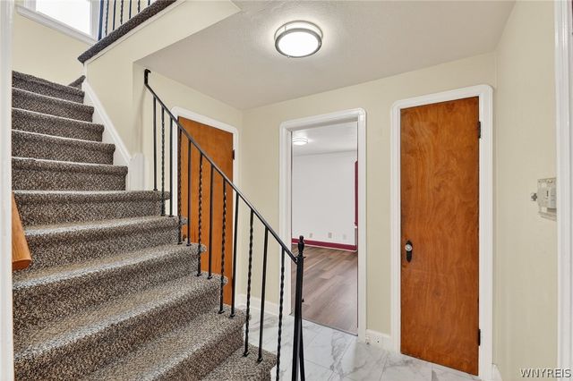 841 Cleveland Drive, Cheektowaga, NY 14225