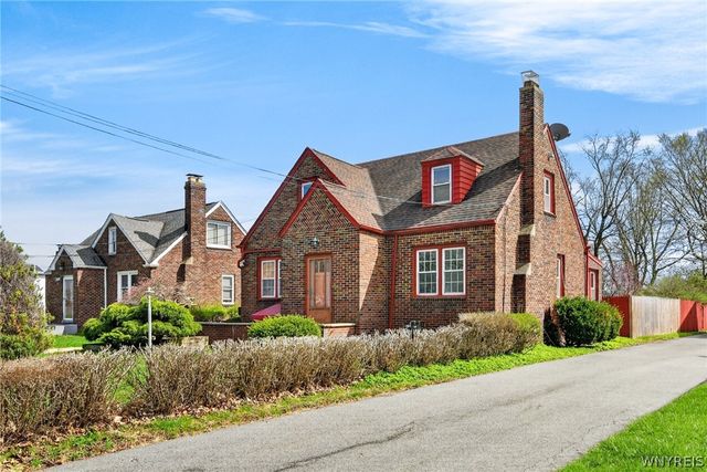841 Cleveland Drive, Cheektowaga, NY 14225