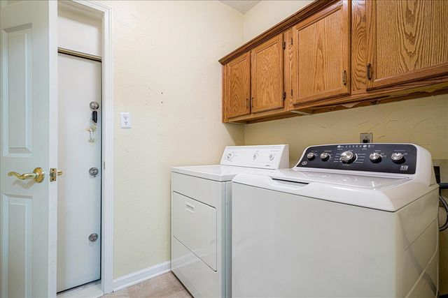 8624 WOOD FARMS CV, Memphis, TN 38016