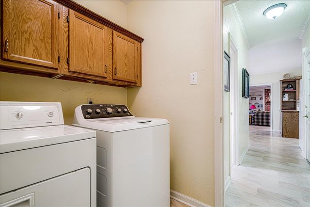 8624 WOOD FARMS CV, Memphis, TN 38016