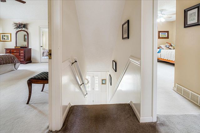 8624 WOOD FARMS CV, Memphis, TN 38016