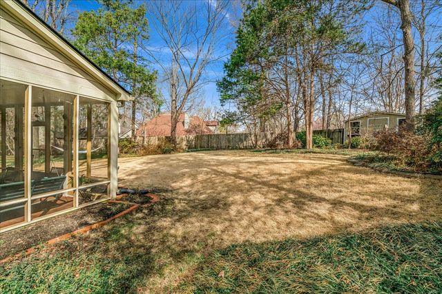 8624 WOOD FARMS CV, Memphis, TN 38016