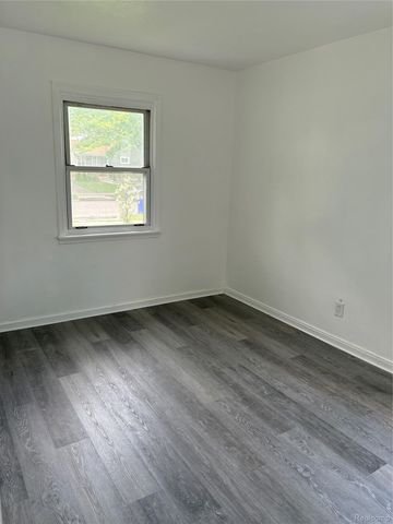 5251 Neff Avenue, Detroit, MI 48224