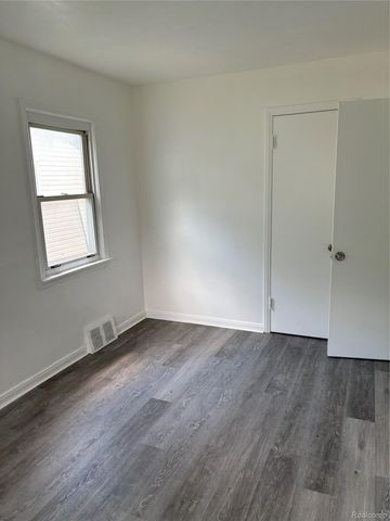 5251 Neff Avenue, Detroit, MI 48224