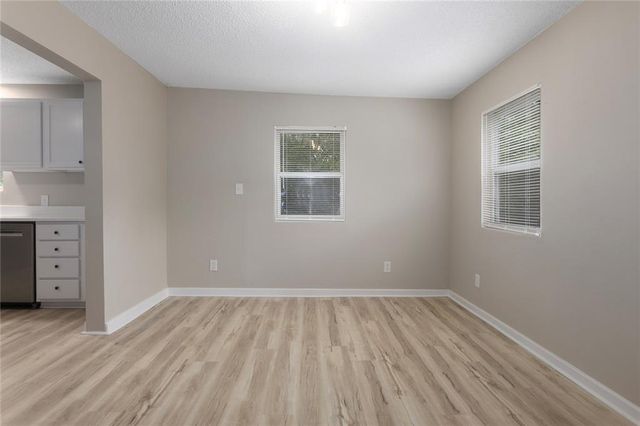 1400 E Hayward Avenue, Independence, MO 64050