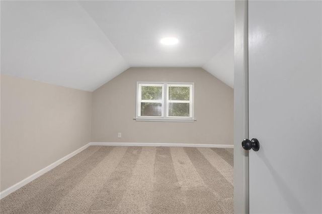 1400 E Hayward Avenue, Independence, MO 64050