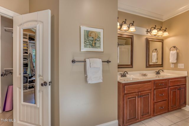 1324 White Street, Kingsport, TN 37664