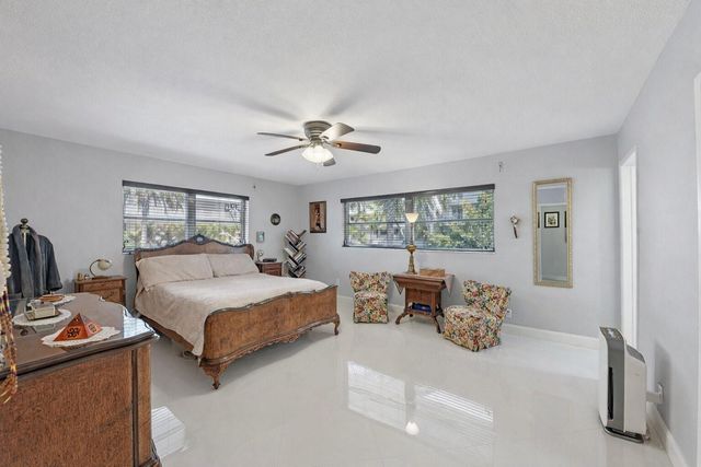 3090 NE 48th Street 314, Fort Lauderdale, FL 33308