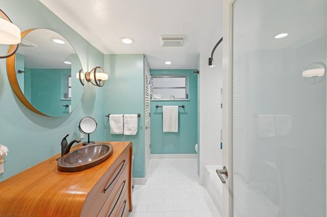 3090 NE 48th Street 314, Fort Lauderdale, FL 33308