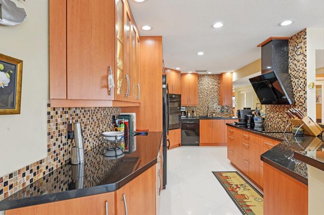 3090 NE 48th Street 314, Fort Lauderdale, FL 33308