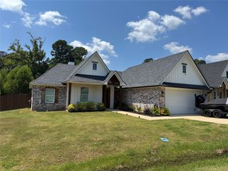 186 Katie Circle, Shreveport, LA 71107