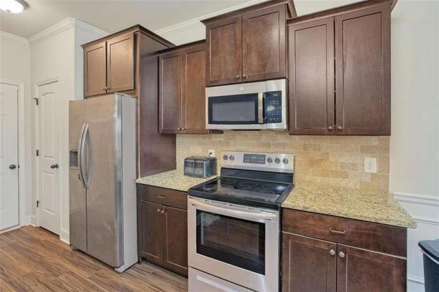 305 Dandie Lane, Mcdonough, GA 30252