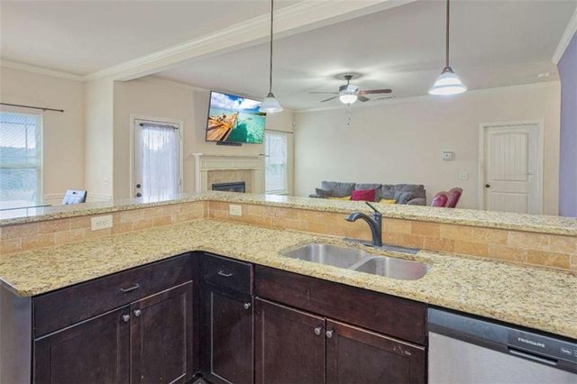 305 Dandie Lane, Mcdonough, GA 30252