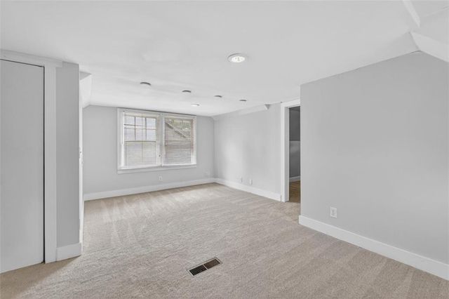 2112 W 48th Terrace, Westwood Hills, KS 66205