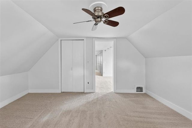 2112 W 48th Terrace, Westwood Hills, KS 66205