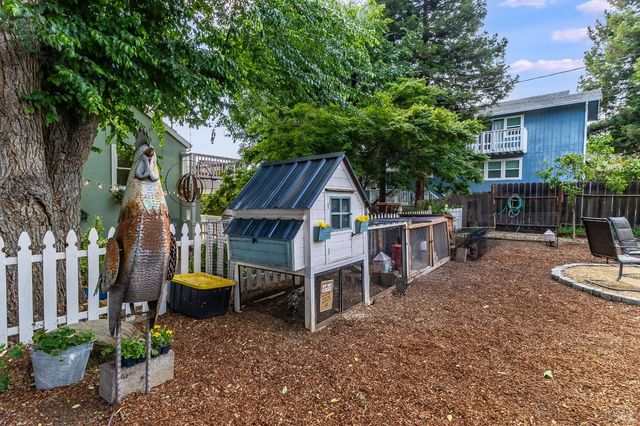 470 E O St, Benicia, CA 94510