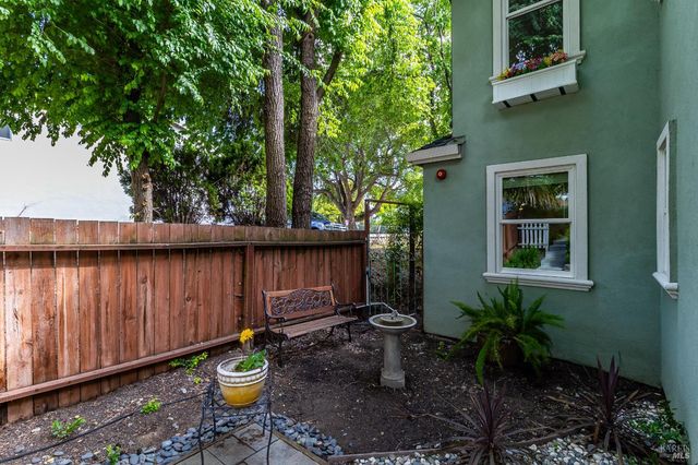 470 E O St, Benicia, CA 94510