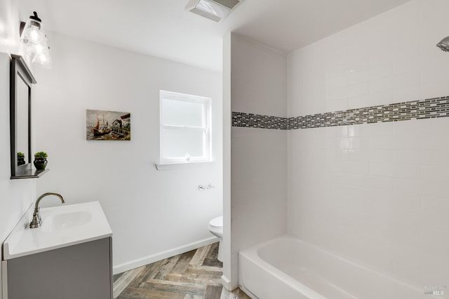 470 E O St, Benicia, CA 94510