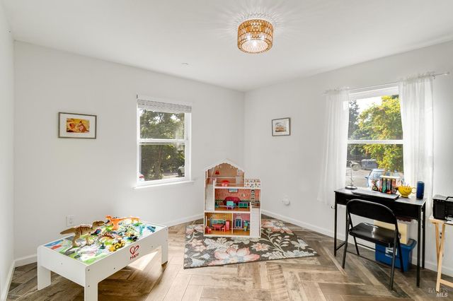 470 E O St, Benicia, CA 94510