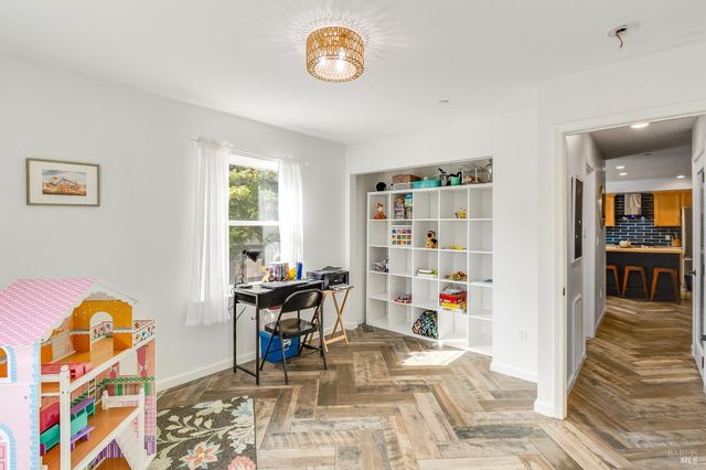 470 E O St, Benicia, CA 94510