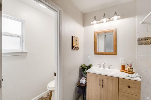 470 E O St, Benicia, CA 94510