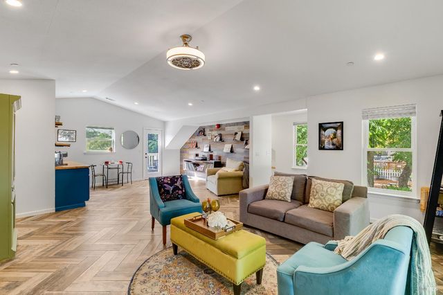 470 E O St, Benicia, CA 94510