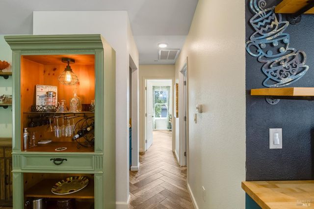 470 E O St, Benicia, CA 94510