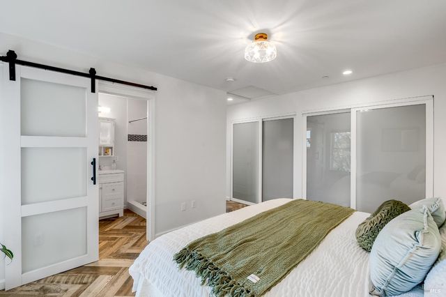 470 E O St, Benicia, CA 94510