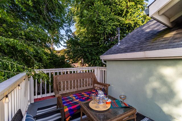 470 E O St, Benicia, CA 94510