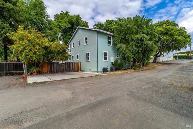 470 E O St, Benicia, CA 94510