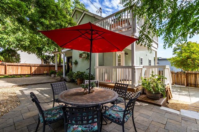 470 E O St, Benicia, CA 94510