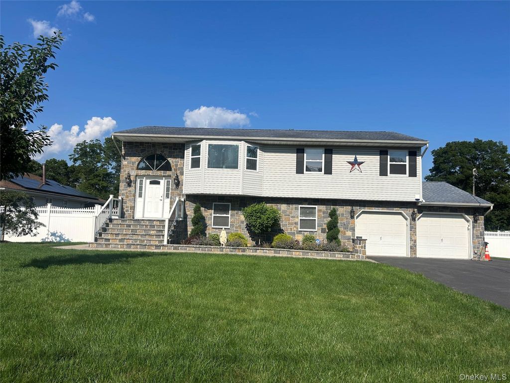 2129 Julia Goldbach Avenue, Ronkonkoma, NY 11779