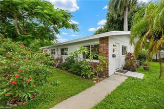 817 Courtington LN # 2, Fort Myers, FL 33919