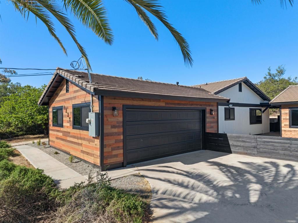 Image 24 of property listing at 1331 Ramblewood, Alpine, CA 91901