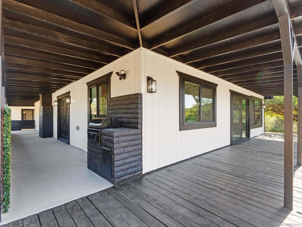 Image 26 of property listing at 1331 Ramblewood, Alpine, CA 91901