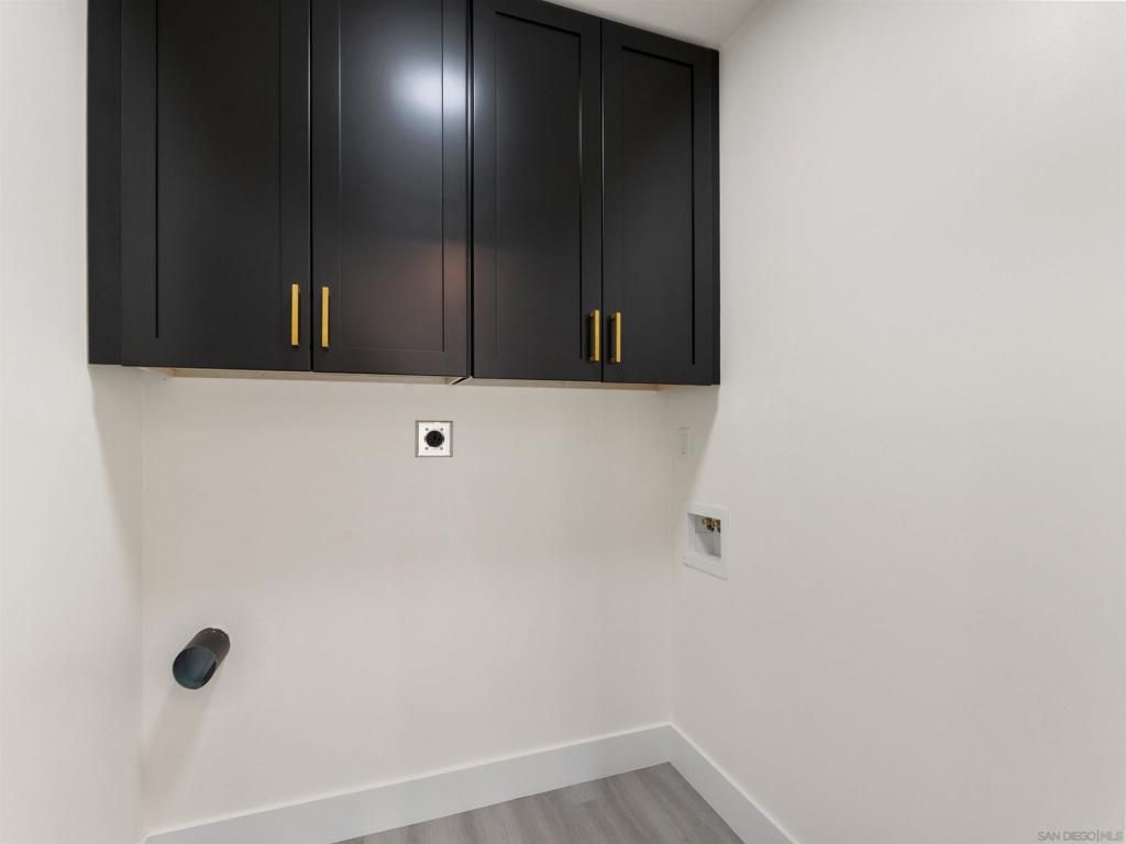Image 46 of property listing at 1331 Ramblewood, Alpine, CA 91901