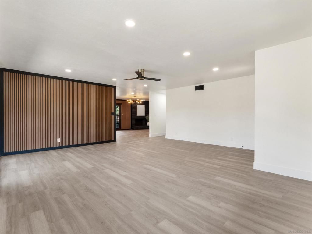 Image 5 of property listing at 1331 Ramblewood, Alpine, CA 91901