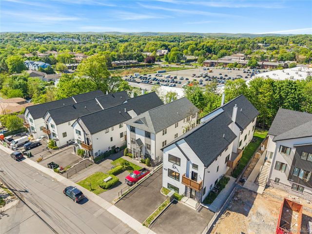 37 Ewing Avenue 201, Spring Valley, NY 10977