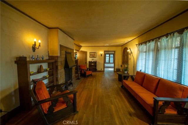 234 N Magnolia, Monrovia, CA 91016