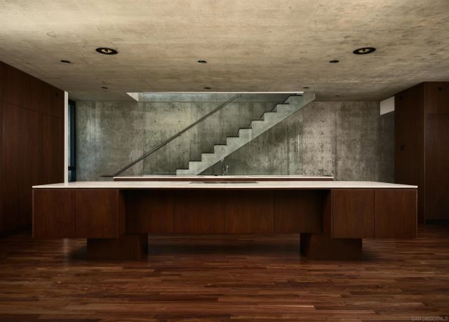 4420 Arista Dr, San Diego, CA 92103