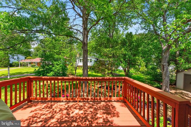 504 FILLMORE ST, Herndon, VA 20170