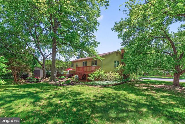 504 FILLMORE ST, Herndon, VA 20170
